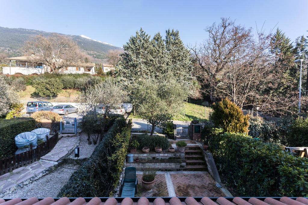 Le Fate Di Campagna Leilighet Assisi Eksteriør bilde